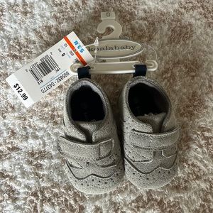 New baby shoes size 0